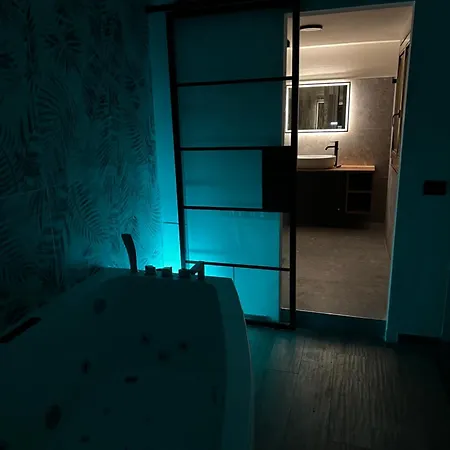 Salmace Luxury Jacuzzi Privato Bari